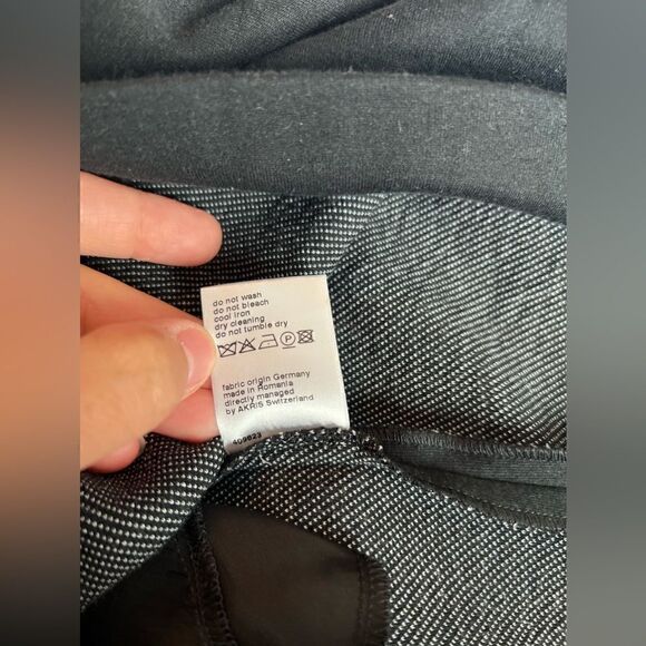 AKRIS PUNTO BERGDORF GOODMAN BLACK LONG SLEEVE DRESS WITH LACE SLEEVES SIZE 10 - Picture 7 of 10